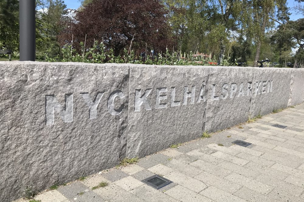Mur vid Nyckelhålsparken